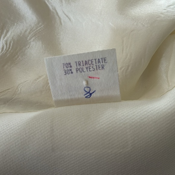 2 Piece Jones New York Jacket/skirt - Picture 8 of 9